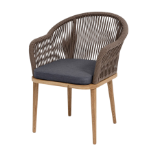 Стул для летней веранды